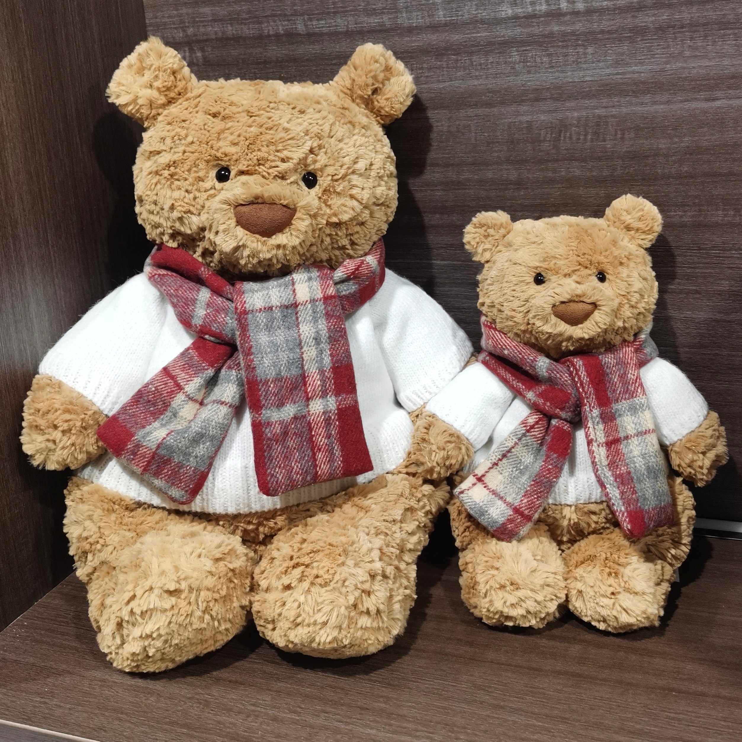 彩菲手作巴塞罗熊衣服新年围巾28cm36cm47cm玩偶格子围巾小熊娃衣,淘宝优惠券,粉丝福利购,淘宝优惠卷