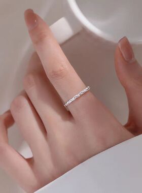 糖纸戒指女食指戒轻奢尾戒小众设计感素圈开口戒