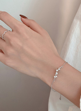 银杏叶手链ins小众设计高级感韩版学生百搭闺蜜清新手饰生日礼物