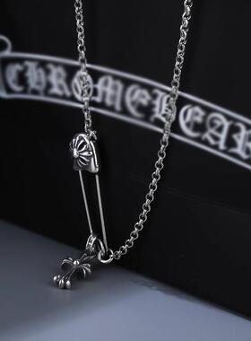 ch泰银镶钻迷你小十字架吊坠