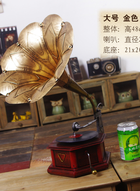 复古怀旧风黑胶唱片机拍摄模型