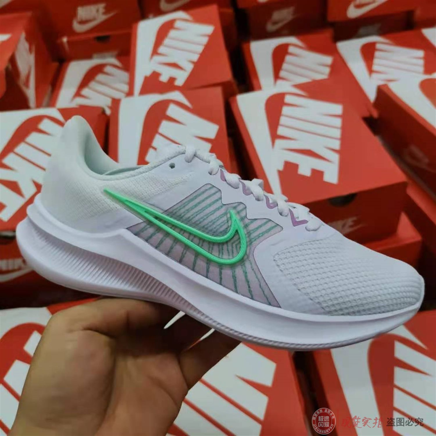 NIKE耐克跑步鞋女鞋新款低帮网面训练鞋CW3413-101-500-601-006