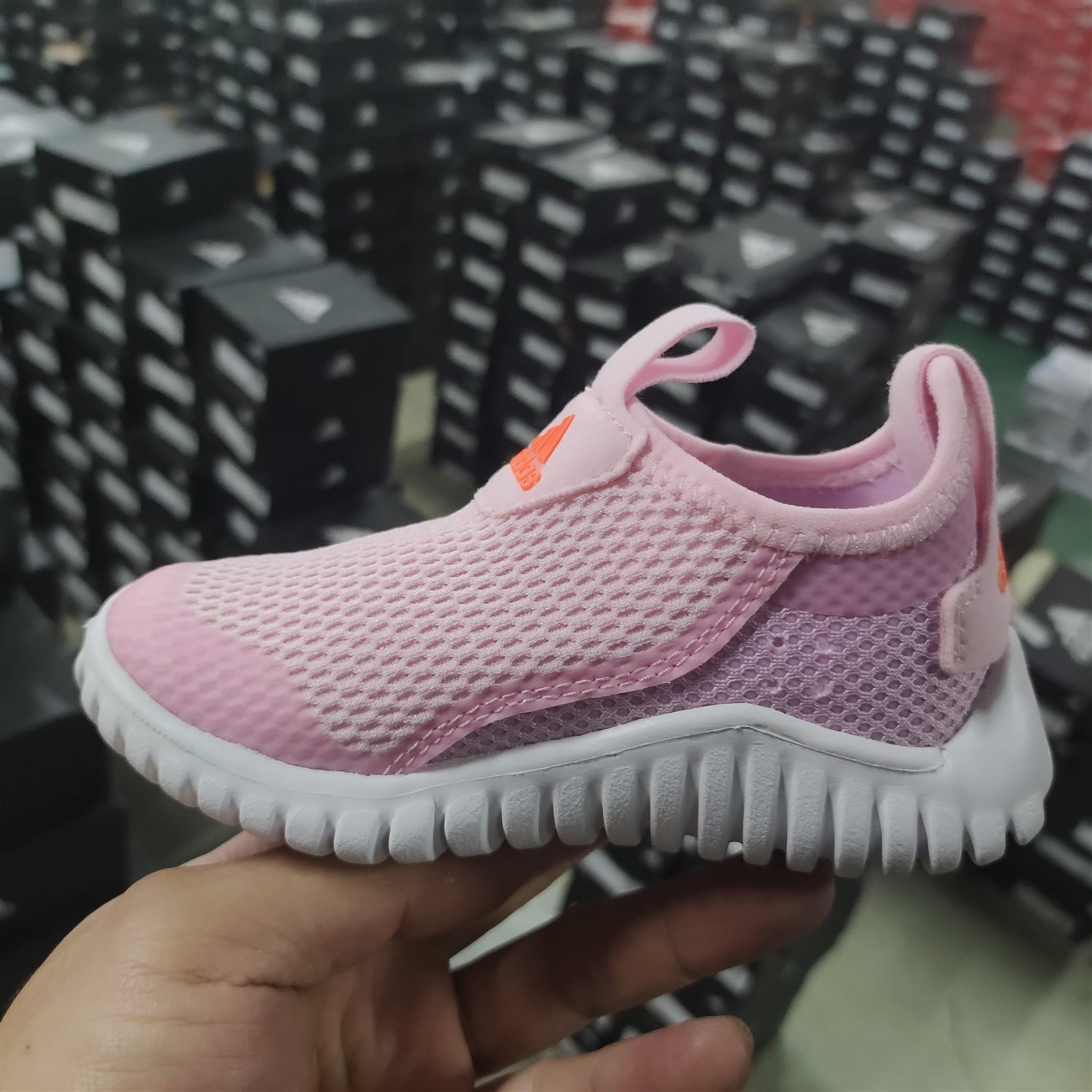 Adidas小童运动鞋FZ3957 3946 3948 3956 3947 GY9399 9392 3943-图2