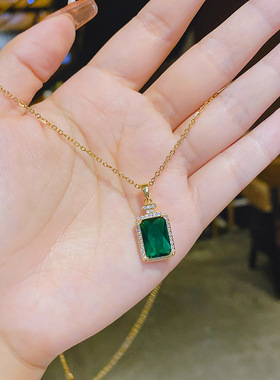 水晶镶钻几何方形项链复古祖母绿直播锁骨链港风淑女气质小巧颈链