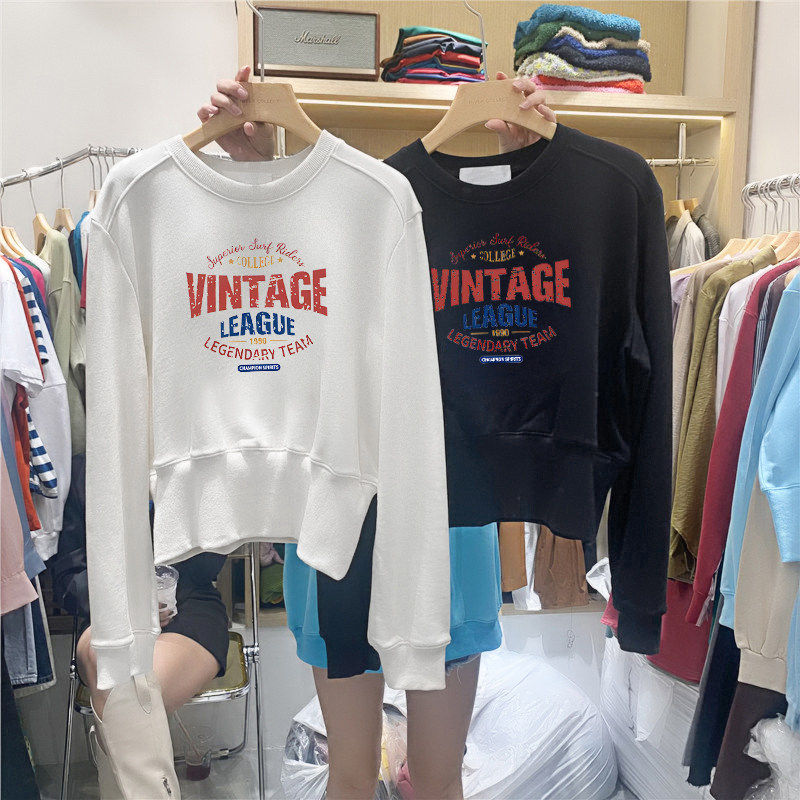 欧货女装2025春秋新款圆领短款卫衣宽松显瘦正肩小个子设计感上衣,淘宝优惠券,粉丝福利购,淘宝优惠卷