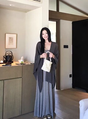 2025新款清冷美人纯欲风春夏针织纽扣披肩松弛感高贵开衫披肩