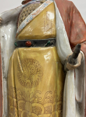 精品岳飞将军尊像景德镇手工家用供奉粉彩雕塑陶瓷摆件高度40厘米