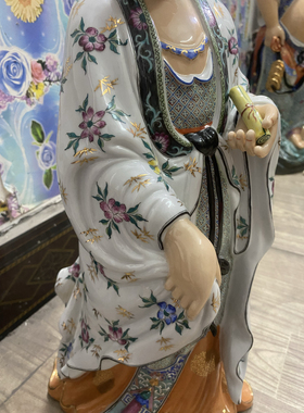 景德镇陶瓷南海观音菩萨佛像摆件站立像经书观世音菩萨家用供奉50