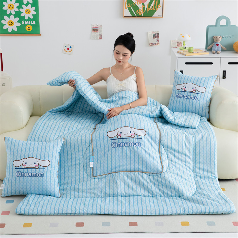 可折叠抱枕被子两用汽车沙发靠垫可爱办公室宿舍午休空调被三丽鸥,淘宝优惠券,粉丝福利购,淘宝优惠卷