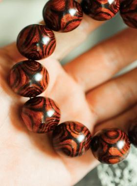 精品 海黄2.0对眼 京剧脸谱  重38.2g手串木简约盘玩文玩念珠送礼