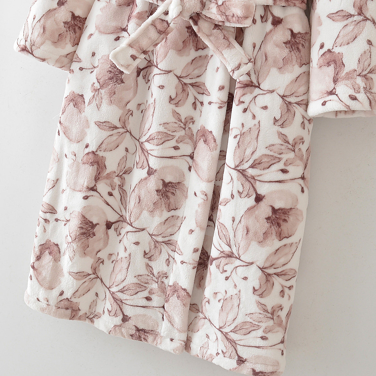 2025冬季新款加绒厚款保暖法兰绒长袖睡袍女花卉家居服优雅睡衣,淘宝优惠券,粉丝福利购,淘宝优惠卷