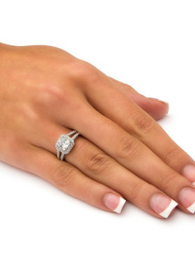 立方氧化锆925银镀铂金订婚戒指