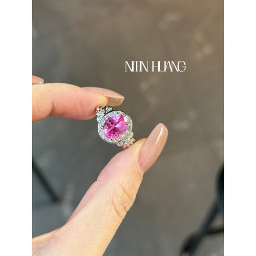 NITIN HUANG 培育粉色蓝宝石戒指 通体925纯银镀金 芭比仙女粉 - 图2