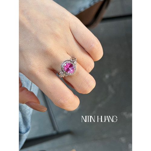 NITIN HUANG 培育粉色蓝宝石戒指 通体925纯银镀金 芭比仙女粉 - 图3
