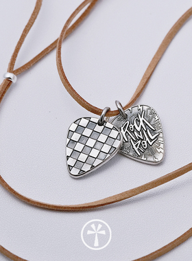 银拓手工纯银黑白格拨片吊坠