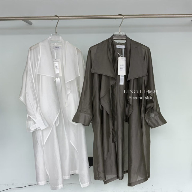 ແບບເງິນເກົ່າ Lyocell Tencel ເສື້ອກັນລົມກັນແດດຍາວສໍາລັບແມ່ຍິງ