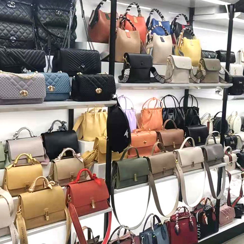 商场撤柜品牌女包孤品清仓时尚链条水桶包特价处理手提单肩斜挎包 - 图1