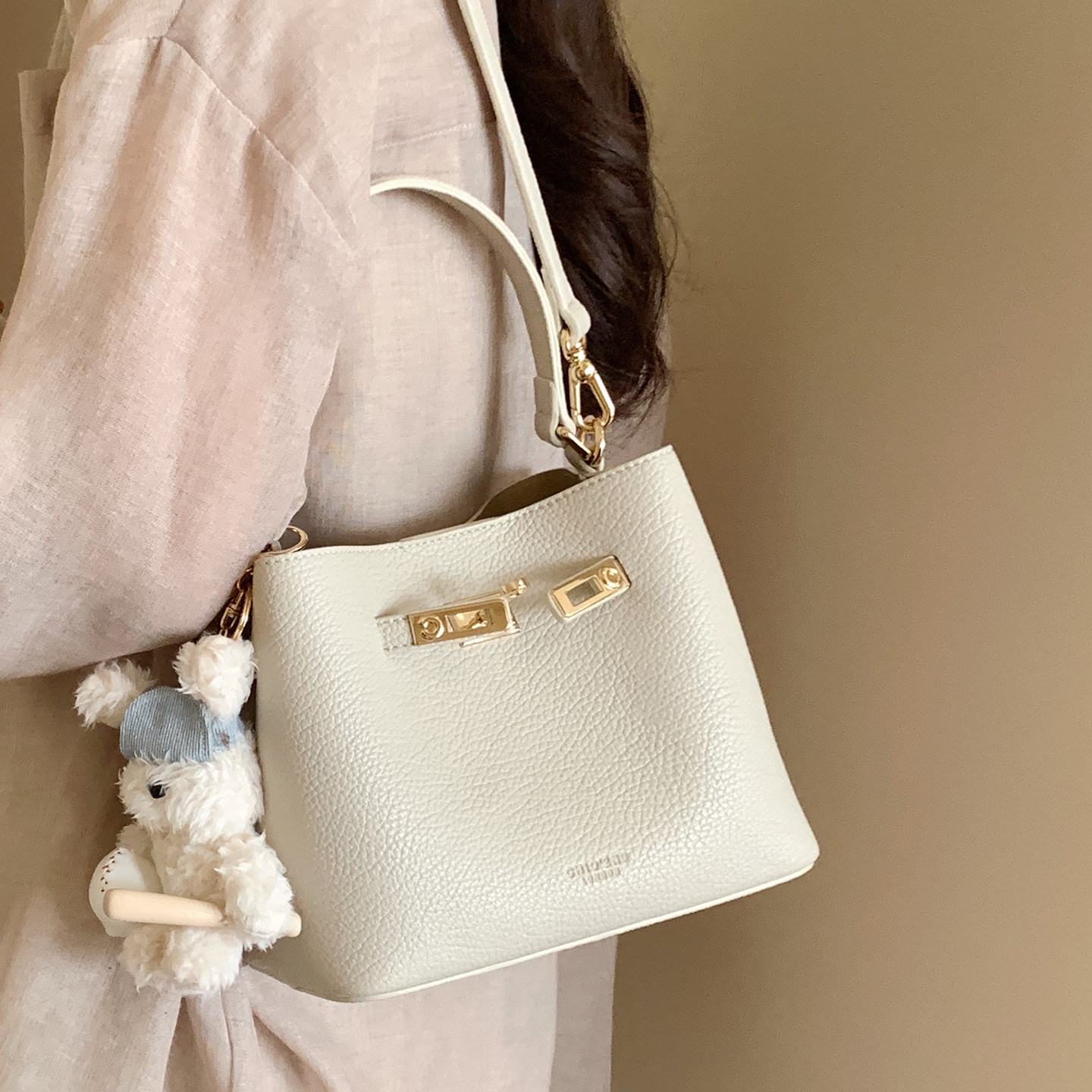 南风Chio2nd 清江衔玉托特包包日常通勤百搭手提包女包单肩斜挎包,淘宝优惠券,粉丝福利购,淘宝优惠卷