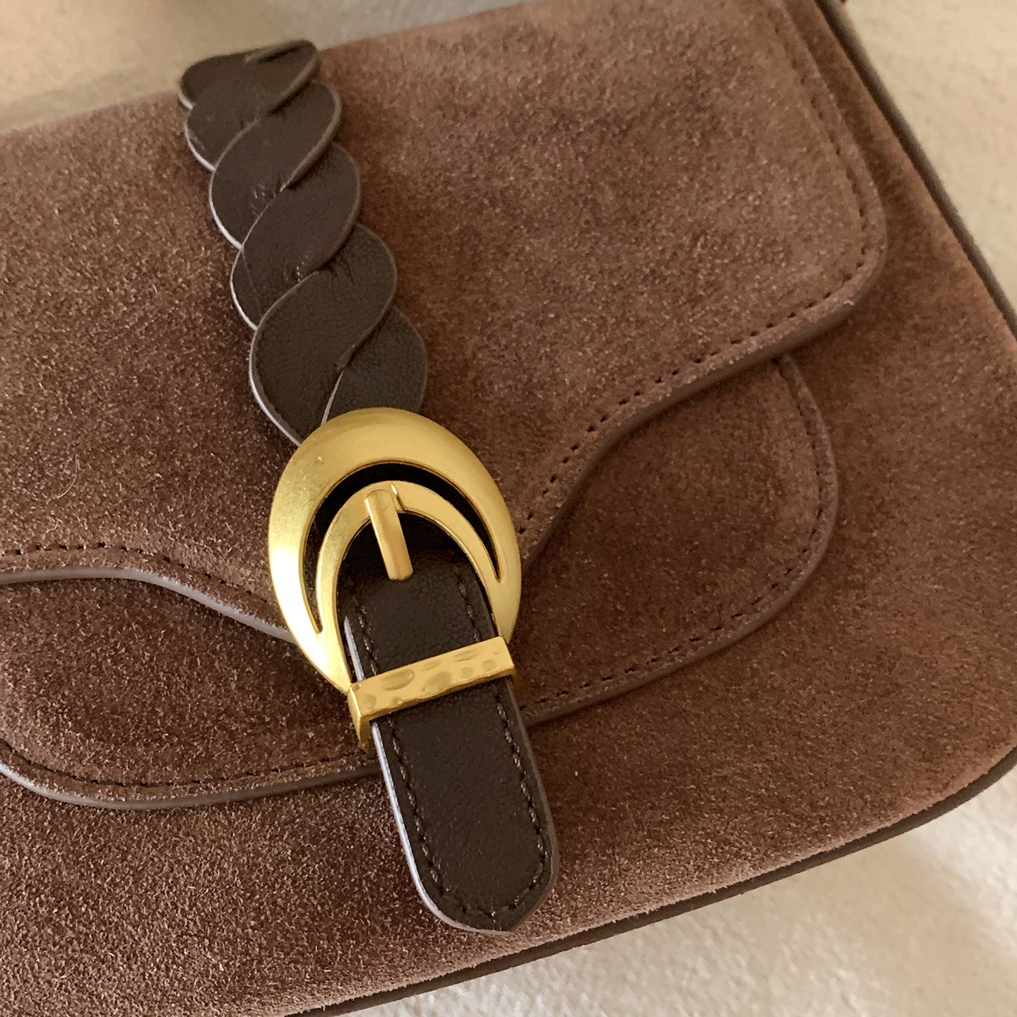 南风Chio2nd 绯声摩卡马鞍包 磨砂牛皮秋冬复古单肩斜挎小包包女,淘宝优惠券,粉丝福利购,淘宝优惠卷