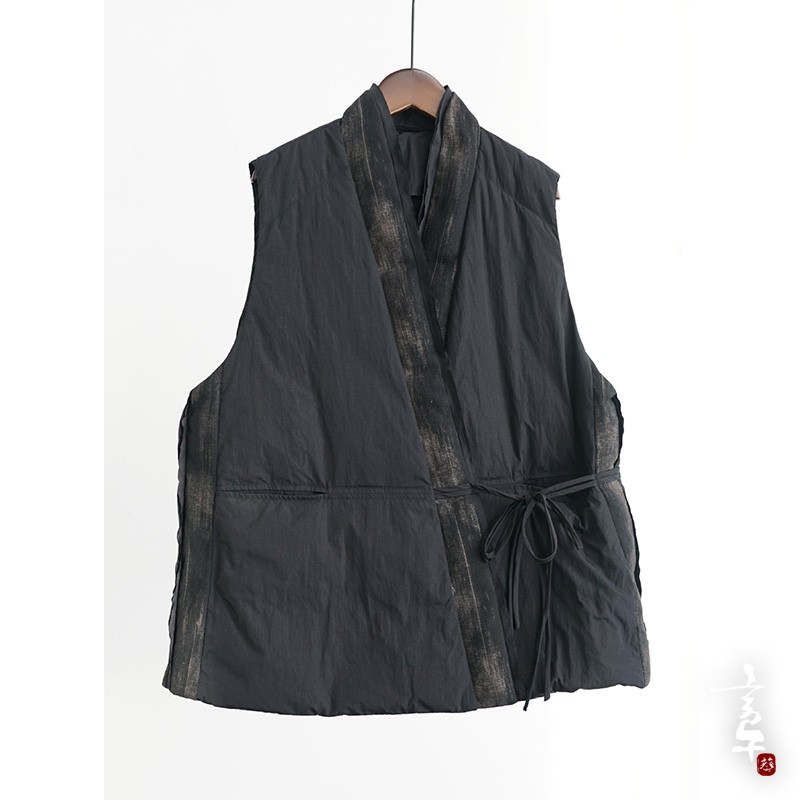 言午葵原创新中式斜襟轻薄款羽绒马甲女复古V领90白鸭绒宽松背心 - 图2