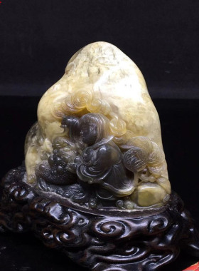 寿山鸡血四川绿X701手工精品老巴林牛角冻石雕小摆件刘海戏金蟾