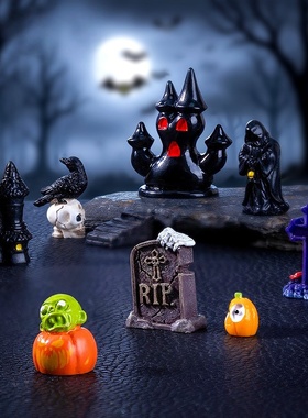 万圣节城堡十字架乌鸦公仔