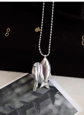 百搭小众设计款吊坠毛衣链