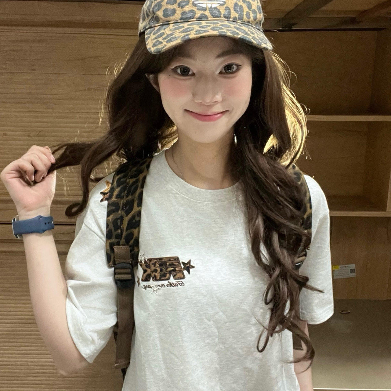 美式复古潮牌短袖t恤女夏季宽松情侣星星贴布刺绣字母设计感上衣