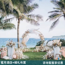 A one-stop shop for wedding planning in Sanya