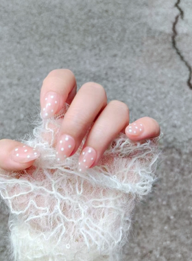 白色圆点波点美甲片杏仁甲
