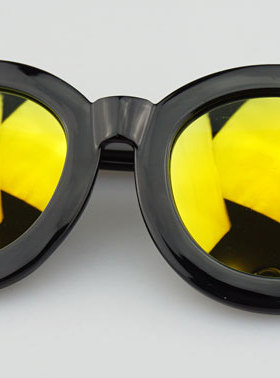 陈冠希同款墨镜显脸小百搭