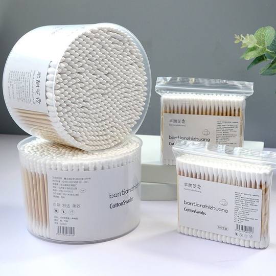 Medical double-ended cotton swab for ear cleaning and makeup disinfection cotton swab