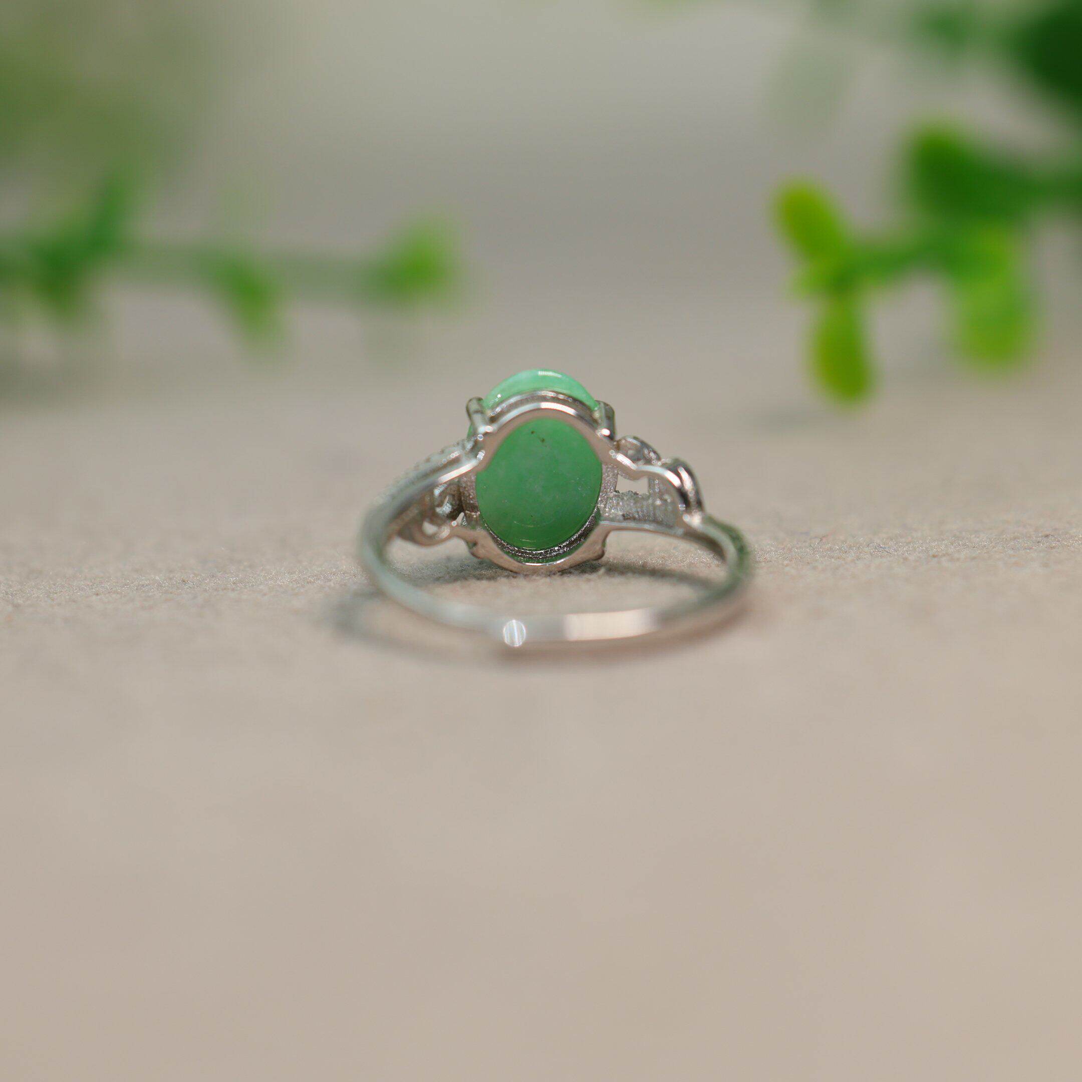 Myanmar natural grade A jadeite cabochon silver inlaid ring