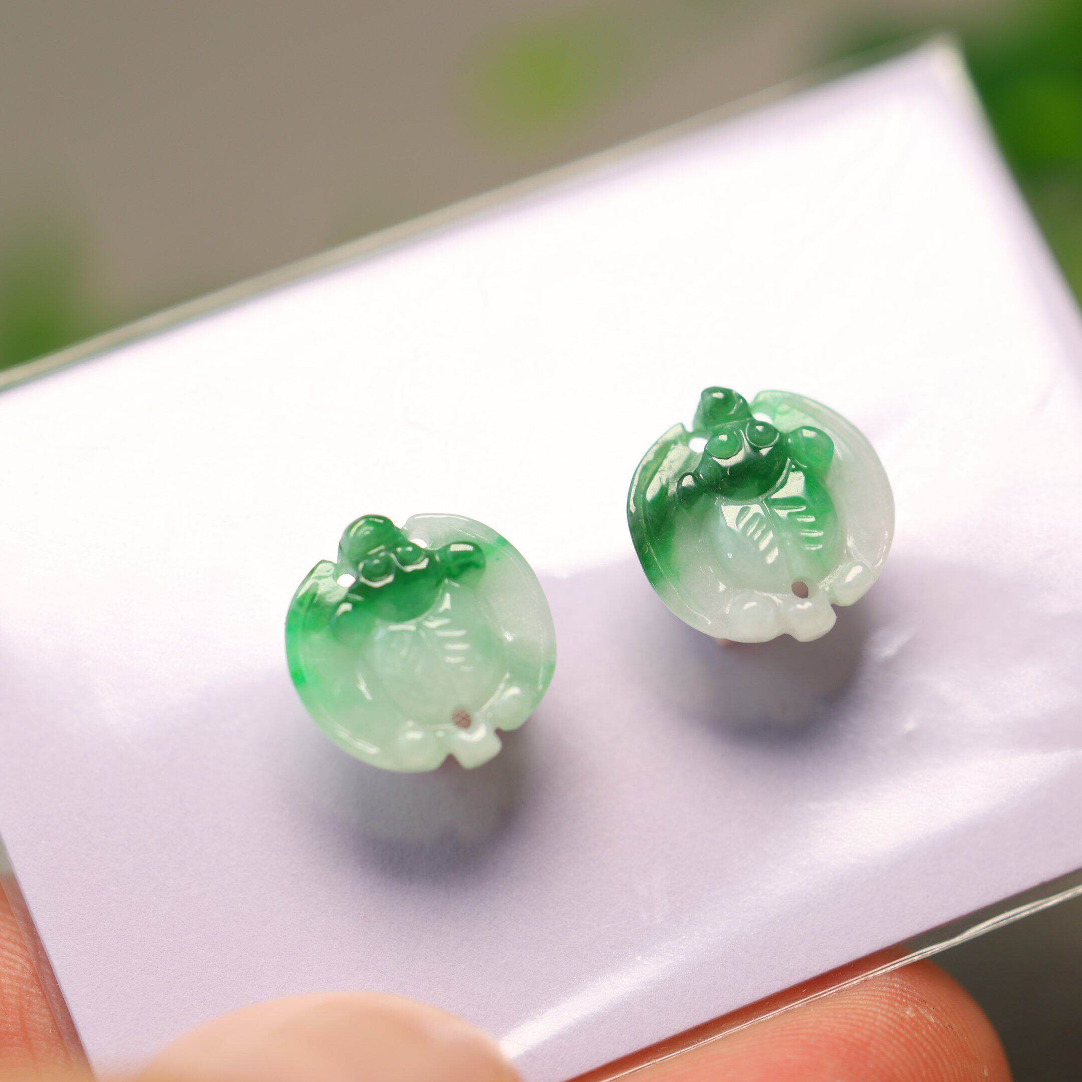 Myanmar natural grade A jade bat ring face