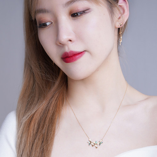 孙俪同款老庙18K金设计师合作款竹子竹节吊坠石榴石项链颈饰官方 - 图1