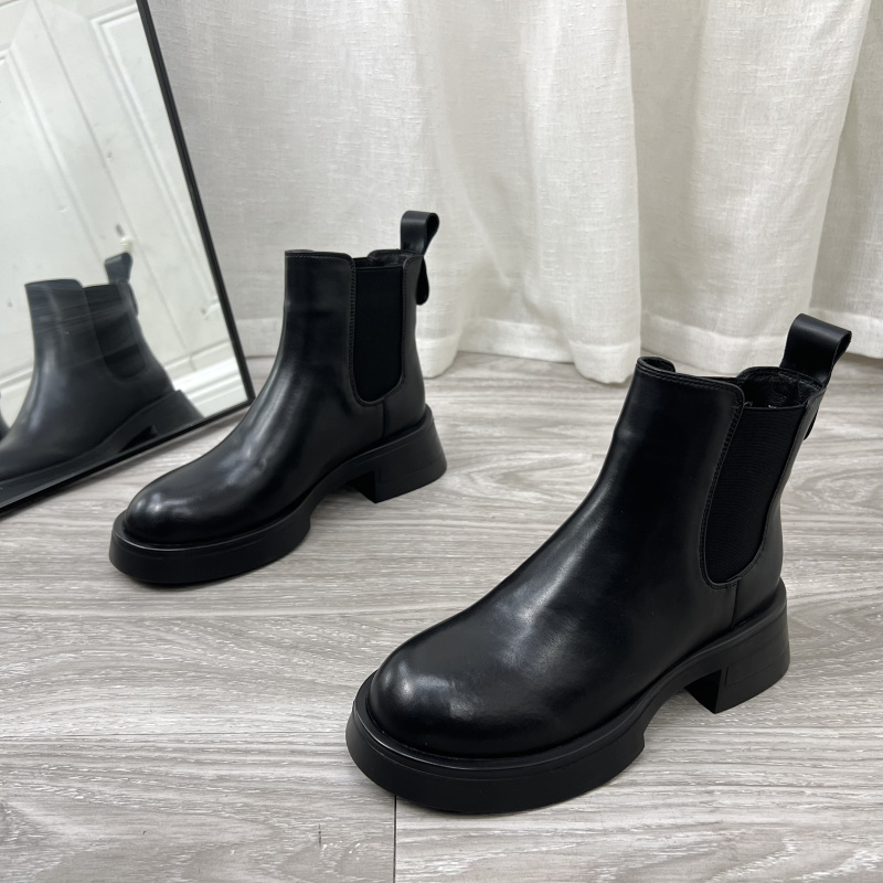 品牌断码真皮鞋子女2023新款爆款秋款靴子加棉保暖中跟短筒马丁靴 - 图0