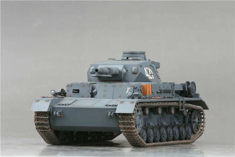 恒辉模型 TKTM4HD 1/35 田宫四号D 静态成品坦克模型