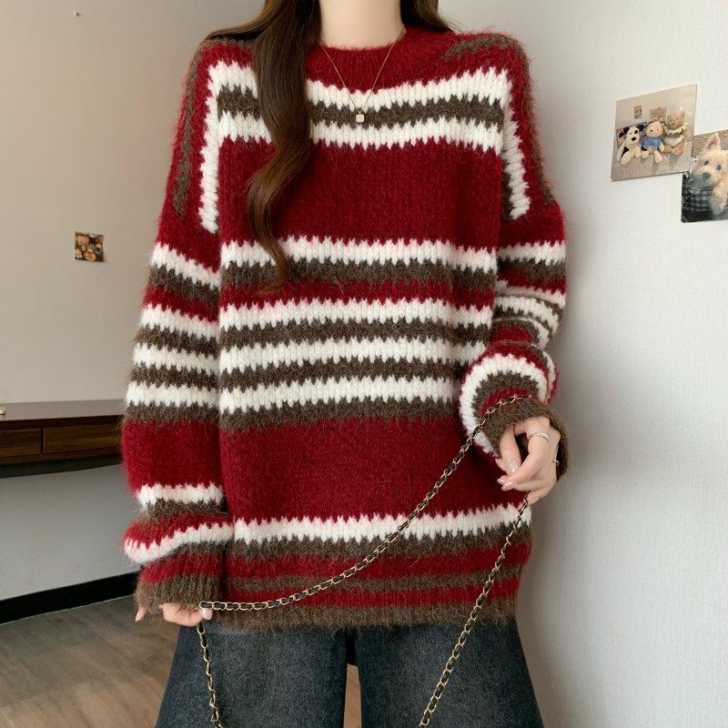 大码女装2025秋冬新款胖MM过年红时尚圆领条纹长袖套头上衣毛衣潮,淘宝优惠券,粉丝福利购,淘宝优惠卷