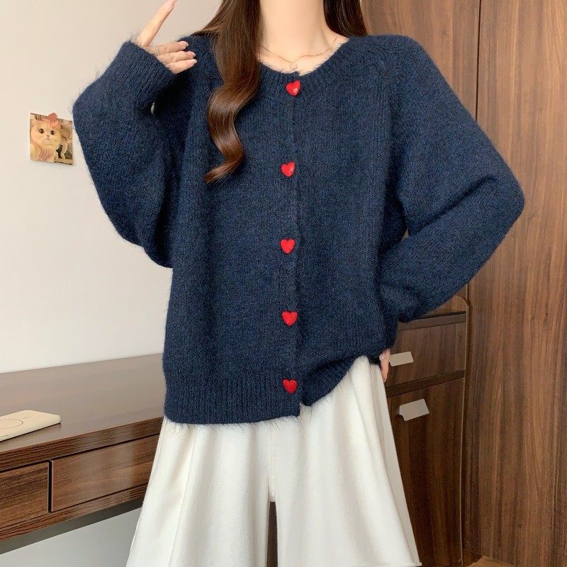 大码女装2025秋季新款时尚百搭圆领爱心扣插肩袖长袖上衣开衫毛衣,淘宝优惠券,粉丝福利购,淘宝优惠卷