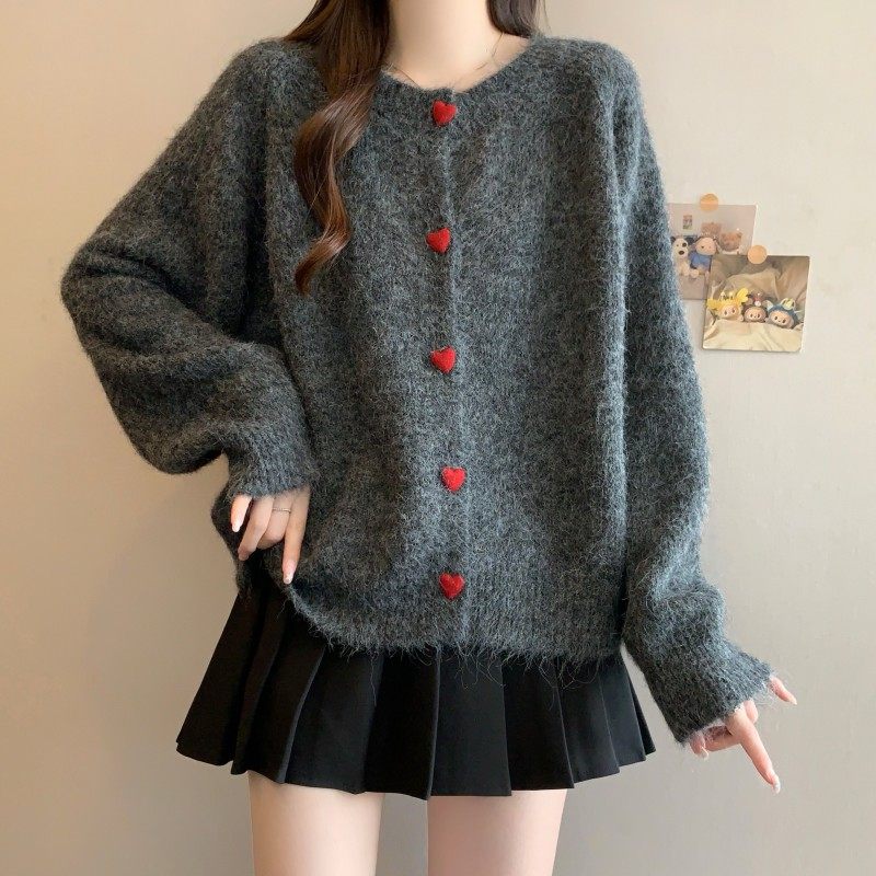 大码女装2025秋季新款时尚百搭圆领爱心扣插肩袖长袖上衣开衫毛衣,淘宝优惠券,粉丝福利购,淘宝优惠卷