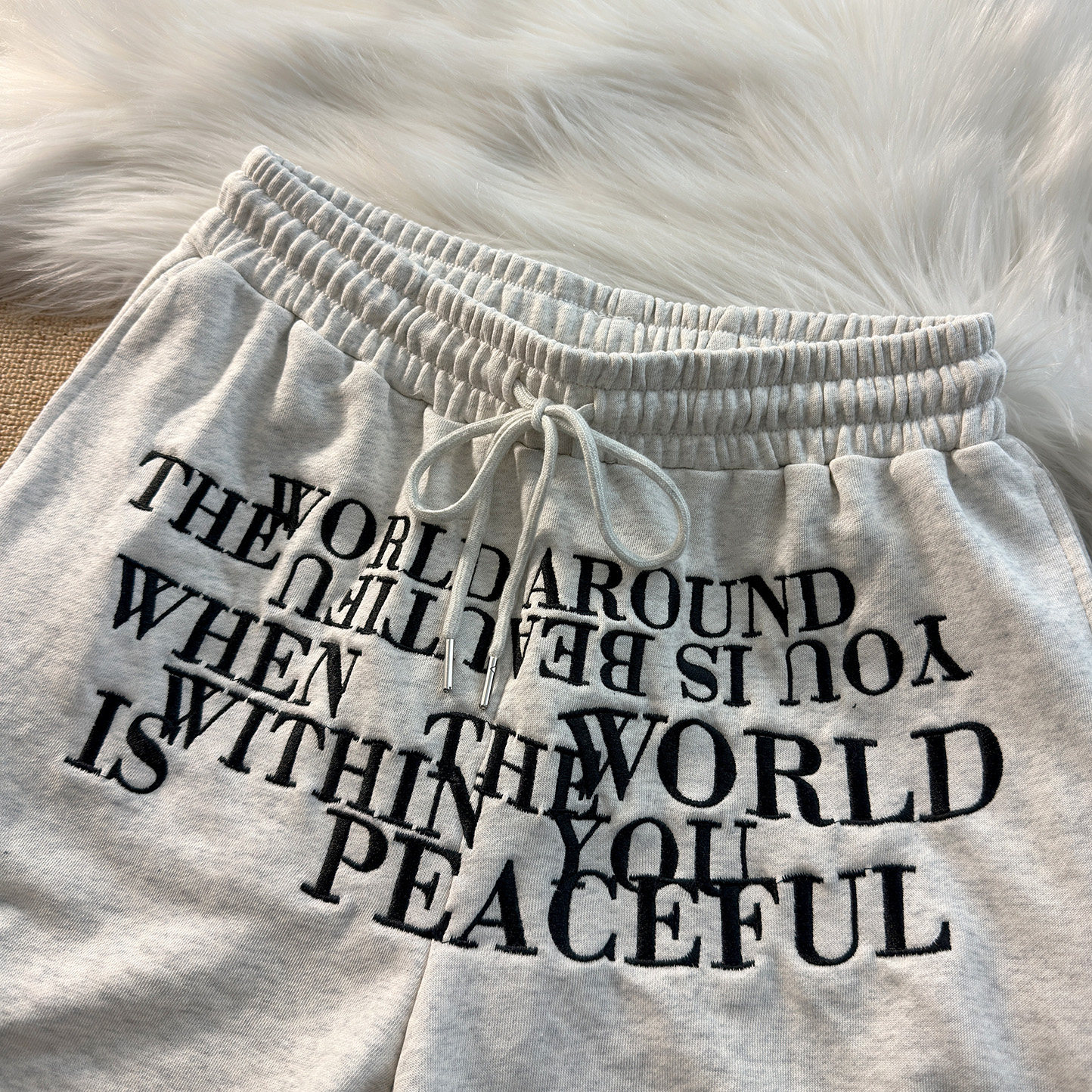 街头嘻哈男装质感刺绣字母重磅300克毛圈休闲四分短裤篮球裤宽松,淘宝优惠券,粉丝福利购,淘宝优惠卷