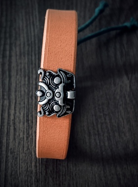 马登工装复古真皮植鞣一生之环情侣原创男女阿美咔叽饰品醒狮手链