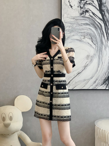 小香风蕾丝连衣裙女夏季法式轻奢气质减龄显瘦条纹a字短裙子薄款 - 图1