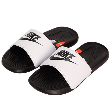 couple slippers nike