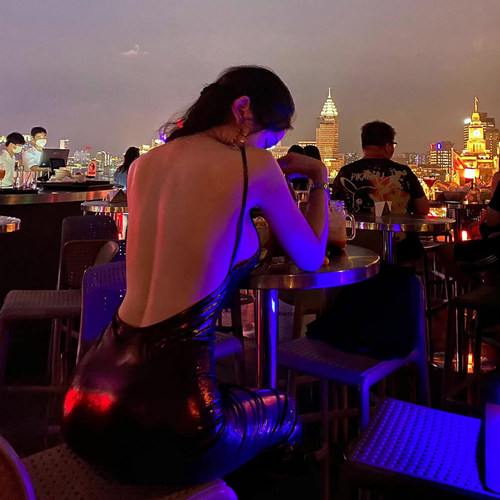 辣妹性感包臀大露背长裙纯欲风茶歇裙小众设计气质炸街蹦迪连衣裙 - 图0