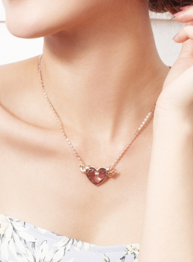 伊泰莲娜鹊恋项链爱心小鸟项链女轻奢小众通勤锁骨链金色配饰