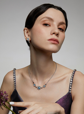 伊泰莲娜合金仿水晶精致小众项链