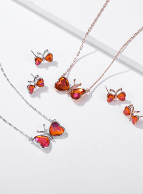 伊泰莲娜项链 女日韩版时尚ins风短链锁骨链蝴蝶饰品潮生日礼物