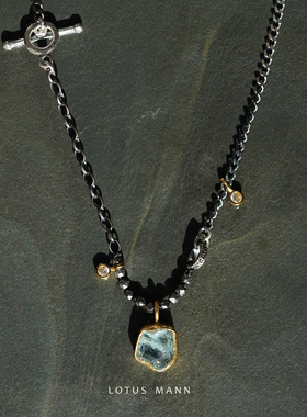 人鱼的礼物.海蓝宝原矿石随型工匠系列手工制925银黑银镀金项链