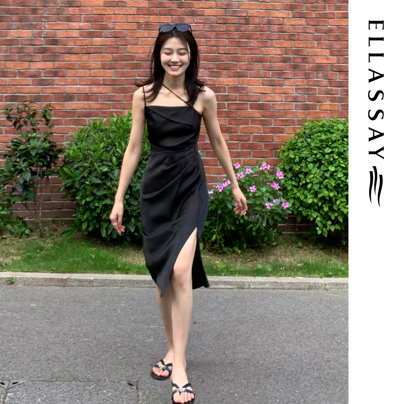 ELLASSAY歌力思春夏新款盐系吊带小黑裙连衣裙女垂坠感B-Y029